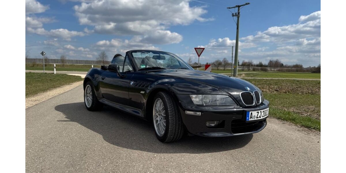 BMW Z3 87.287 km 28.990 &euro; Unterschleißheim 85716