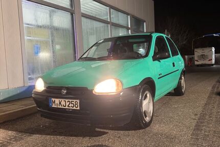 Opel Corsa 108.500 km 2.499 &euro; München 81827