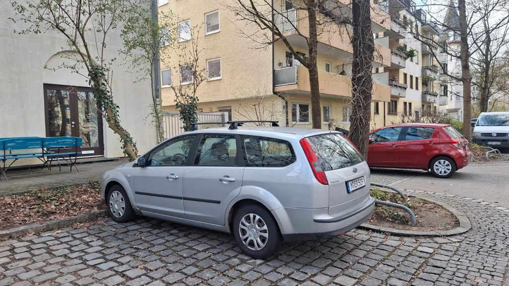 Ford Focus 192.000 km 1.500 &euro; München 81539