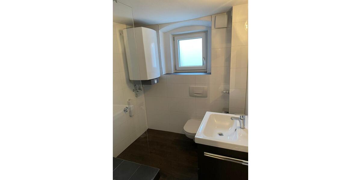 Etagenwohnung Ebersberg - 2 Zimmer, 45 m&sup2;, 250.000&euro; | Angebot:27116898