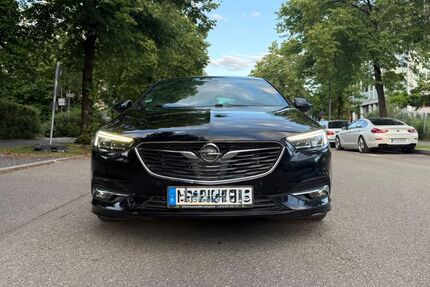 Opel Insignia 151.200 km 15.299 &euro; München 81375