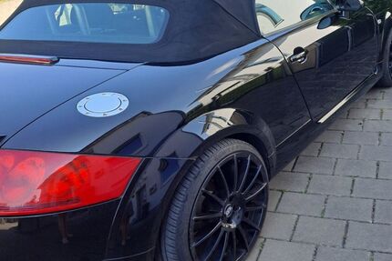 Audi TT 154.200 km 7.650 &euro; Eichenau 82223
