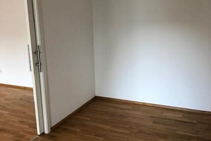 Schöne 2-Zimmer Wohnung im Betreuten Wohnen Karlsfeld für Rentner und Senioren! 2 zimmer