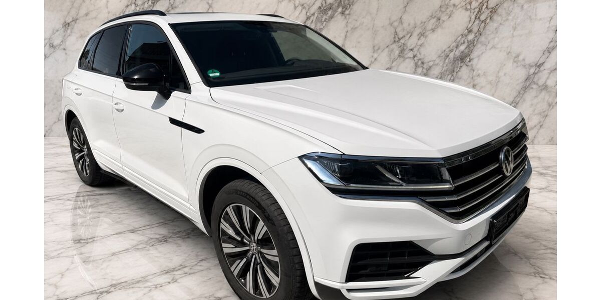 VW Touareg 150.583 km 26.800 &euro; Puchheim 82178