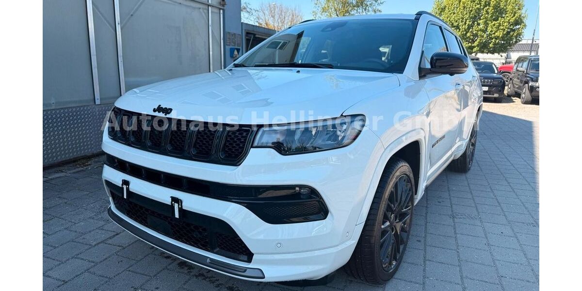 Jeep Compass 21.982 km 29.490 &euro; Schwaig 85445
