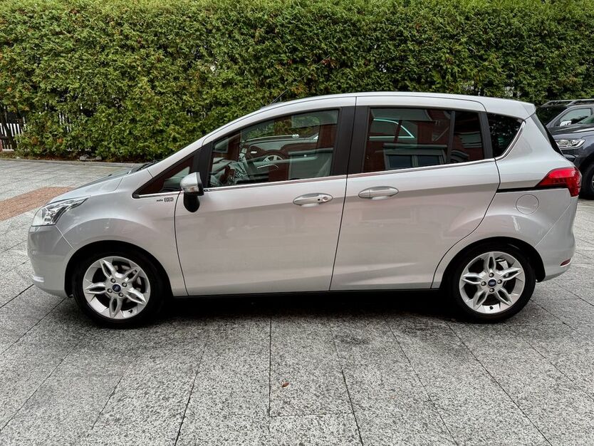 Ford B-Max 137.000 km 5.980 € München 81827