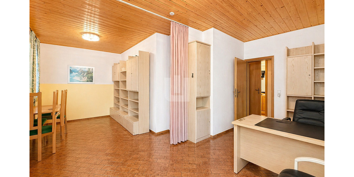 WINDISCH - Gepflegtes Einfamilienhaus mit Praxisräumen im UG - zentral & ruhig in Fürstenfeldbruck - Einfamilienhaus Fürstenfeldbruck | Angebot:26781244