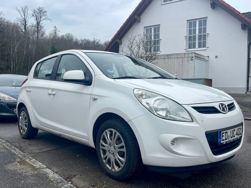 Hyundai i20 168.000 km 2.850 € München 80337