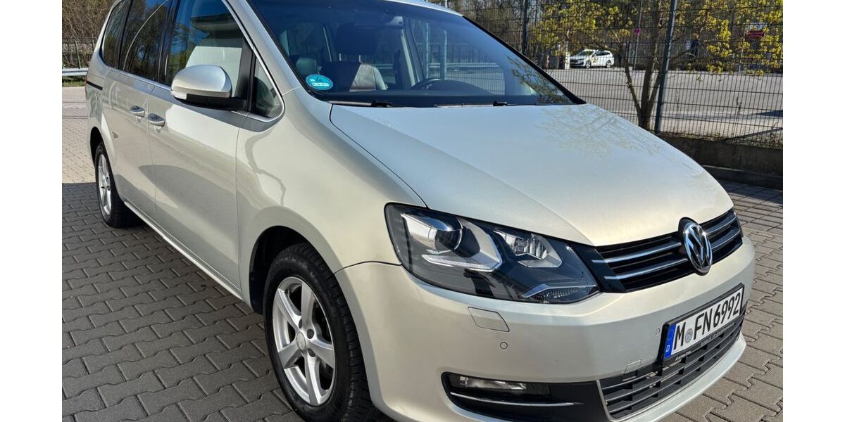 VW Sharan 231.500 km 10.900 &euro; München 81241