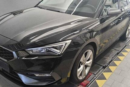 Seat Leon 33.000 km 19.999 &euro; Hohenbrunn bei München 85662