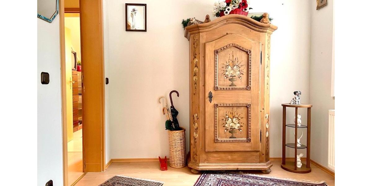 *PROVISIONSFREI*Repräsentatives Anwesen- EFH+Nebengebäude+ Pool 10 zimmer