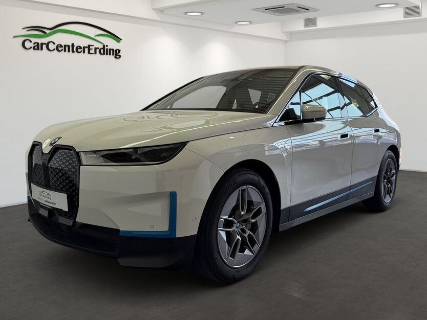 BMW iX 66.300 km 41.490 € Erding 85435