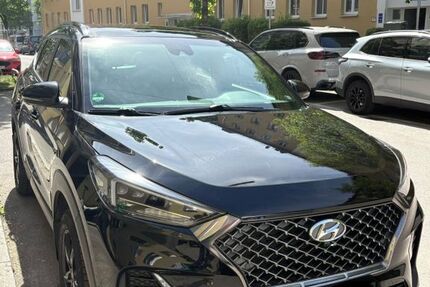 Hyundai TUCSON 69.699 km 22.600 &euro; München 81539