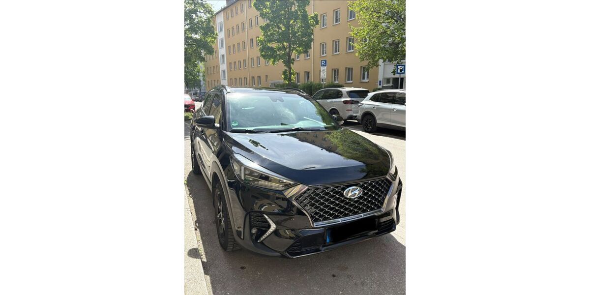 Hyundai TUCSON 69.699 km 22.600 &euro; München 81539