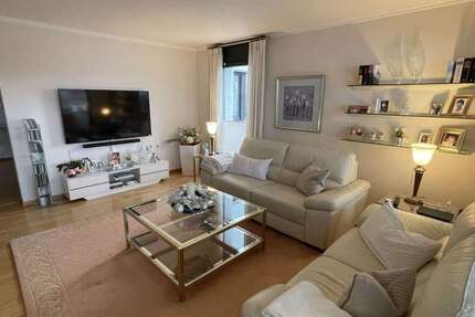 Wohnung Putzbrunn - 3.5 Zimmer, 93 m&sup2;, 450.000&euro; | Angebot:24940938