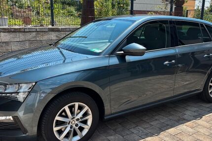 Skoda Scala 113.000 km 10.450 &euro; München 81547