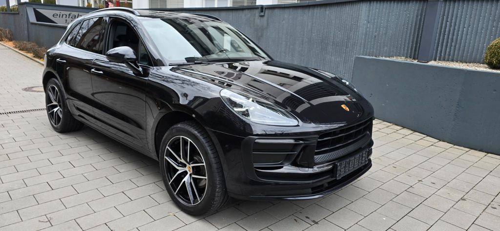 Porsche Macan 58.500 km 56.999 &euro; München 80689