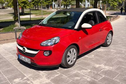 Opel Adam 88.000 km 8.499 &euro; München 80637