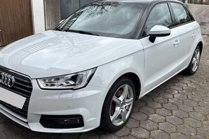 Audi A1 72.000 km 13.800 &euro; Wörthsee 82237