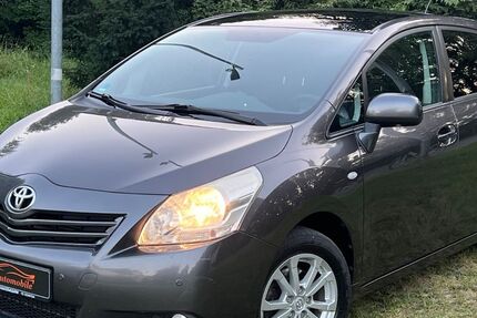 Toyota Verso 250.000 km 4.990 € München 81243