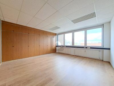 FLEXIBLE FLÄCHE - JE NACH BEDARF - MIT AUFZUG - Gewerbeobjekt München Aubing-Lochhausen-Langwied | Angebot:27233882