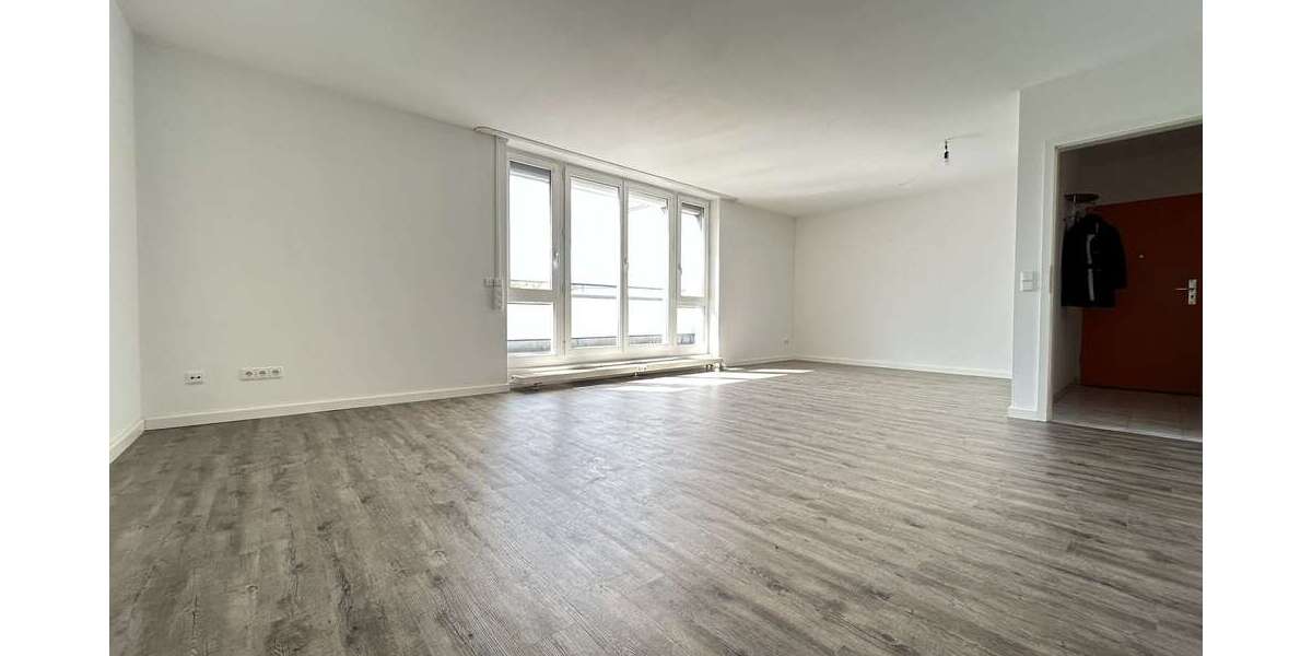 - Dachgeschoßwohnung München Bogenhausen | Angebot:26714706