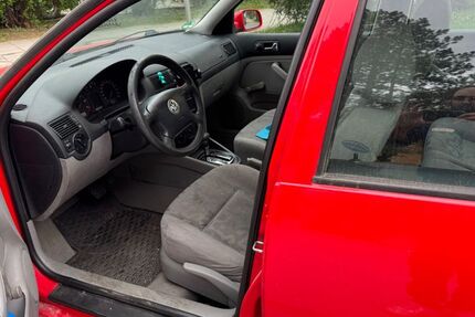 VW Golf 160.000 km 2.400 &euro; neufarn 85646