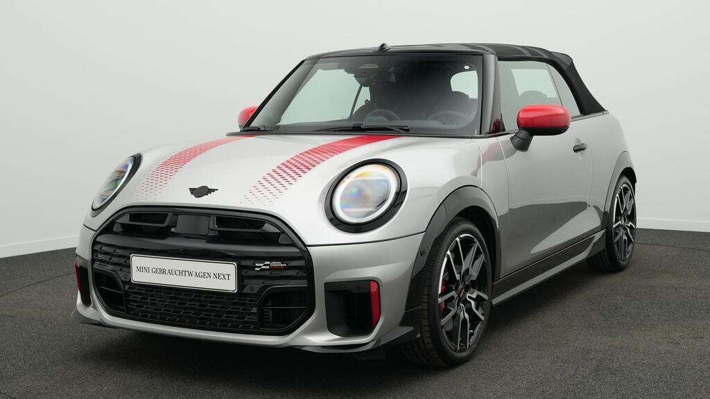 Mini John Cooper Works Cabrio 4.235 km 47.318 &euro; München 80788