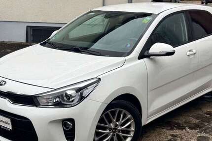 Kia Rio 120.500 km 7.790 € München 81829