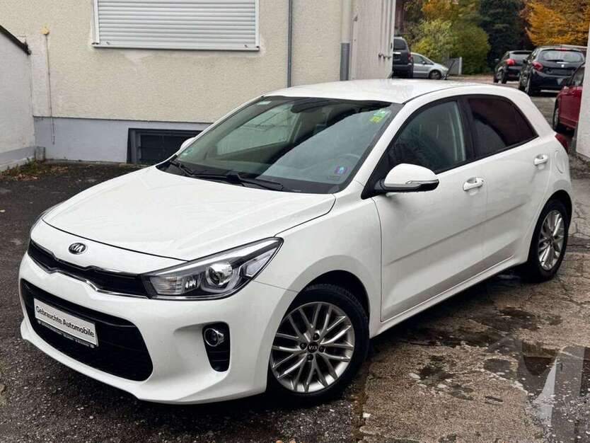 Kia Rio 120.500 km 7.790 € München 81829