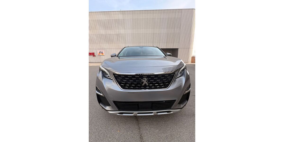 Peugeot 3008 110.000 km 15.900 &euro; München 81673