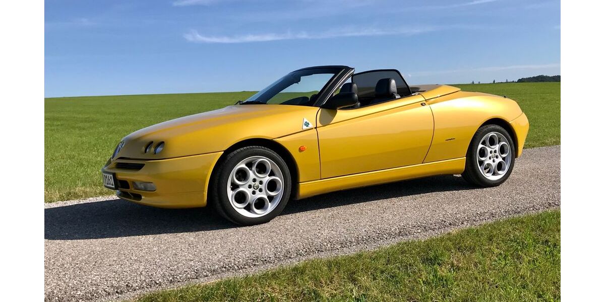 Alfa Romeo Spider 109.500 km 13.999 &euro; München 81739