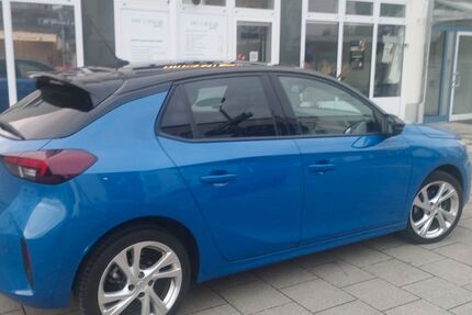 Opel Corsa 59.500 km 14.995 &euro; München 81829