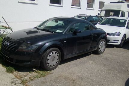 Audi TT 233.000 km 2.400 &euro; Feldgeding 85232