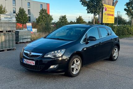 Opel Astra 227.000 km 2.999 &euro; MÜNCHEN 81243