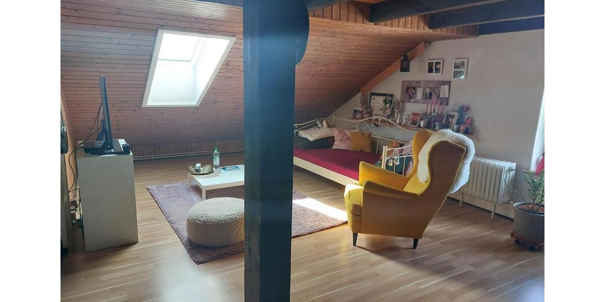 Dachgeschoßwohnung Hebertshausen - 2 Zimmer, 75 m&sup2;, 950&euro; | Angebot:26664847