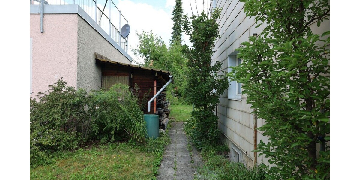 Grundstück mit Altbestand – ideal für DHH in Harlaching - Grundstück München Giesing | Angebot:26051286