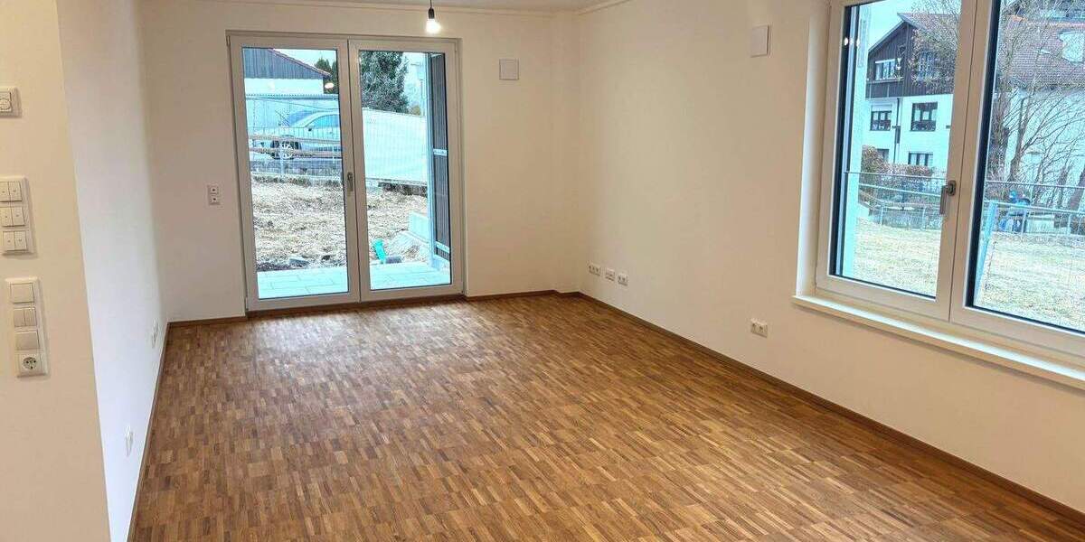 Etagenwohnung Markt Schwaben - 3 Zimmer, 82 m&sup2;, 1.650&euro; | Angebot:25698392