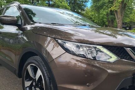 Nissan Qashqai 141.166 km 10.800 &euro; München 80995