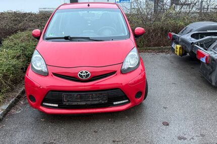 Toyota Aygo (X) 204.100 km 2.299 € Markt Schwaben 85570