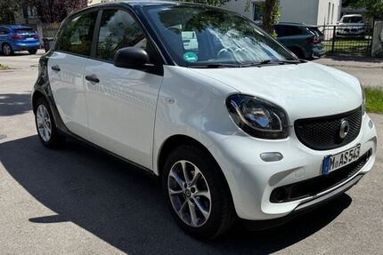 Smart ForFour 118.000 km 5.890 &euro; München 80809