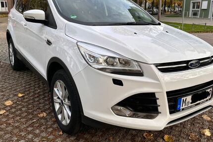 Ford Kuga 112.750 km 11.499 &euro; München 81541