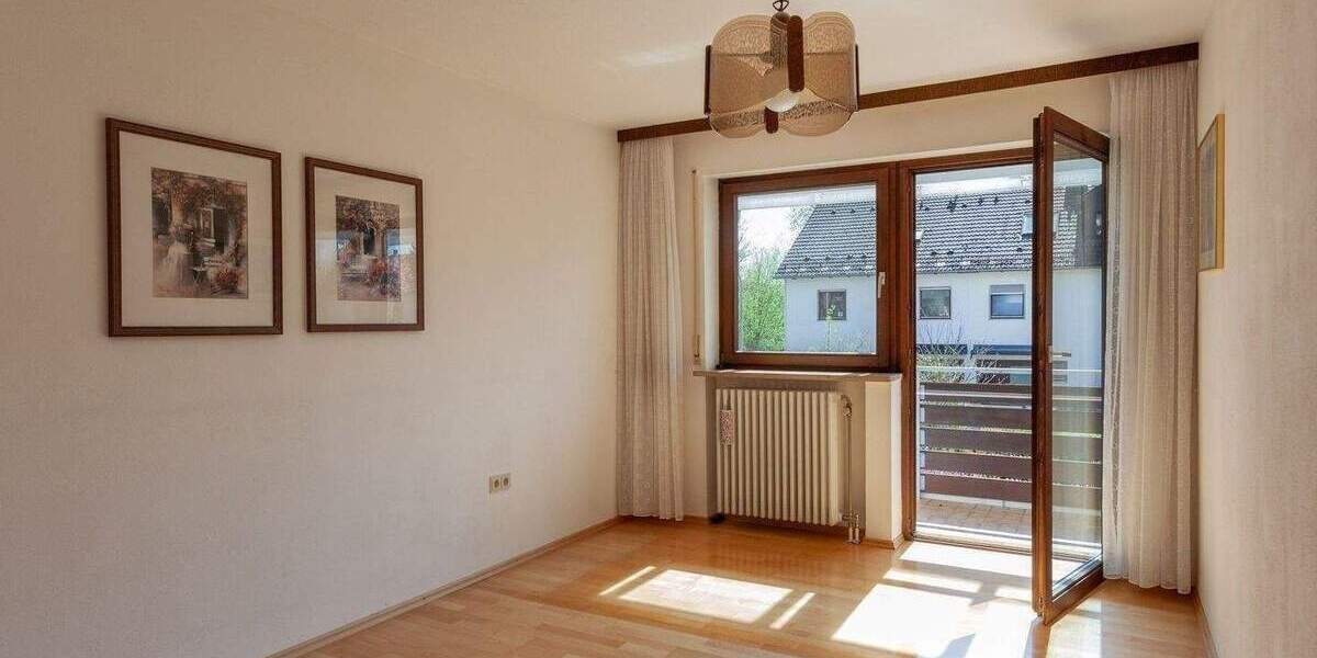 Reihenmittelhaus Fürstenfeldbruck - 5 Zimmer, 137 m&sup2;, 738.000&euro; | Angebot:25866306