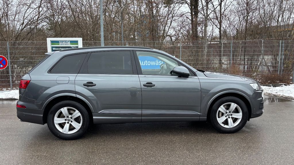 Audi Q7 100.400 km 32.000 &euro; München 81737