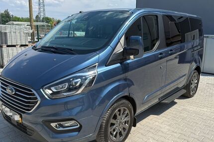 Ford Tourneo Custom 200.000 km 20.900 &euro; München 81243