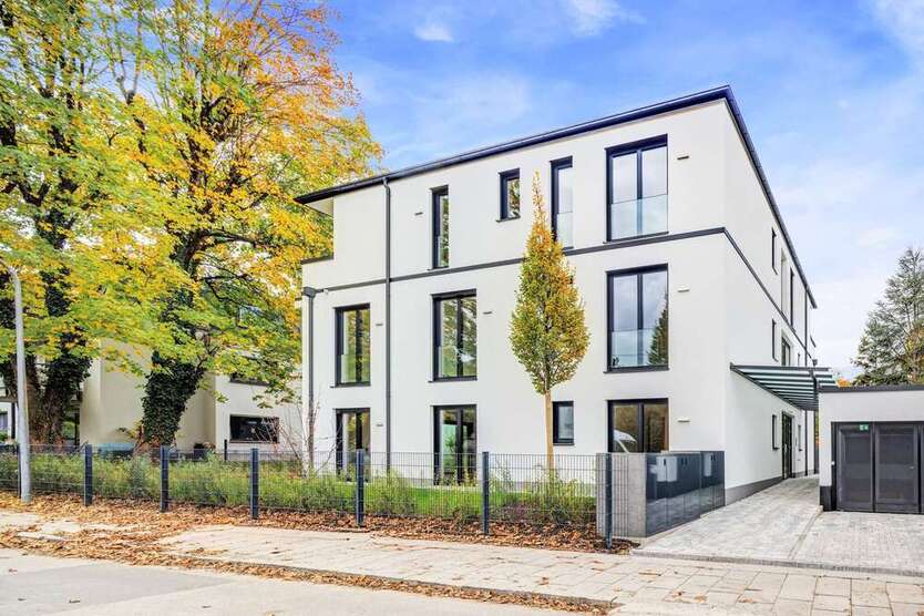 Wohnung zum Kaufen in München 3.950.000 € 219.89 m² 5 zimmer