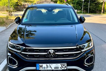 VW T-Roc 27.000 km 23.950 &euro; München 80636