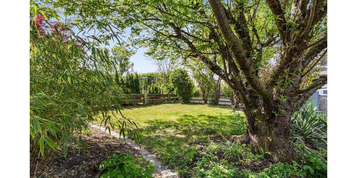 Platz für die ganze Familie | Doppelhaushälfte mit Blick über die Felder - Doppelhaushälfte Neuching | Angebot:26500107