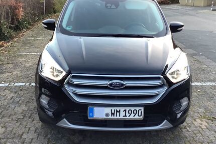 Ford Kuga 110.400 km 15.900 &euro; Gilching 82205