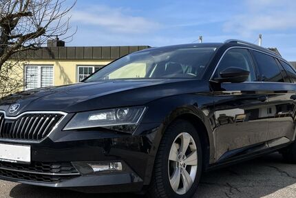 Skoda Superb 111.700 km 19.500 &euro; Finsing 85464